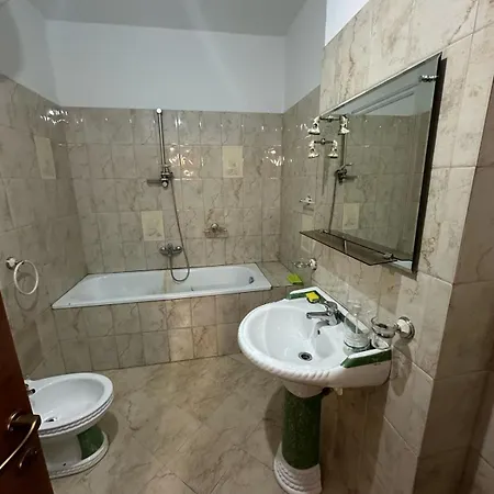 Fia - Forest View 2 Bedroom Apartament *