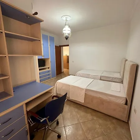 Fia - Forest View 2 Bedroom Apartment *
